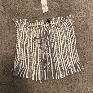 AE Lace up crop top